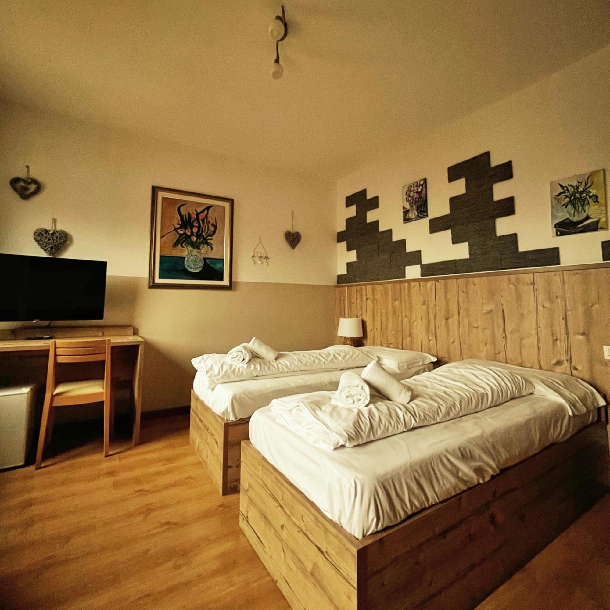Hotel Tarvisio Four Seasons Ngoại thất bức ảnh