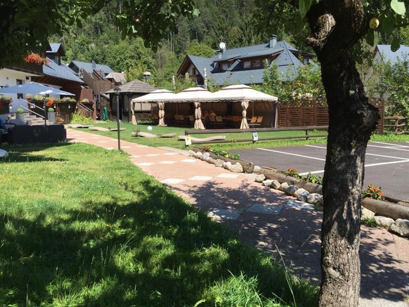 Hotel Tarvisio Four Seasons Ngoại thất bức ảnh